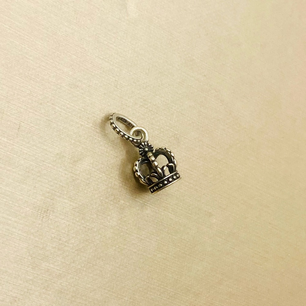 EUC Pandora 791376 Sterling Silver Nobel Splendor Crown Dangle Bead - Picture 7 of 9